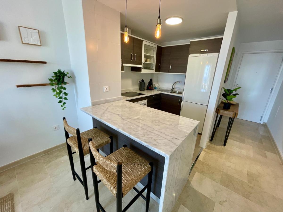 Hill Sea View Apartment マニルバ エクステリア 写真