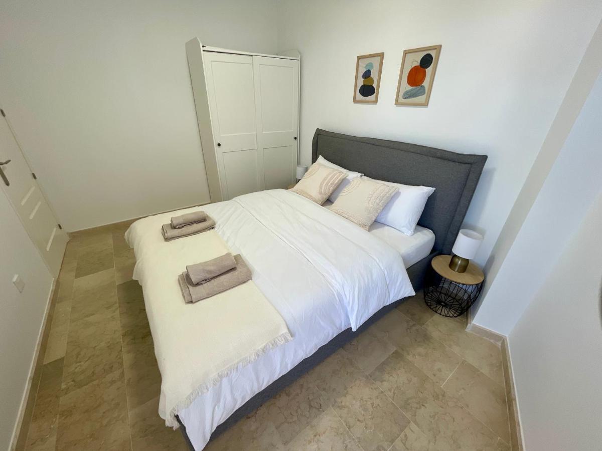 Hill Sea View Apartment マニルバ エクステリア 写真